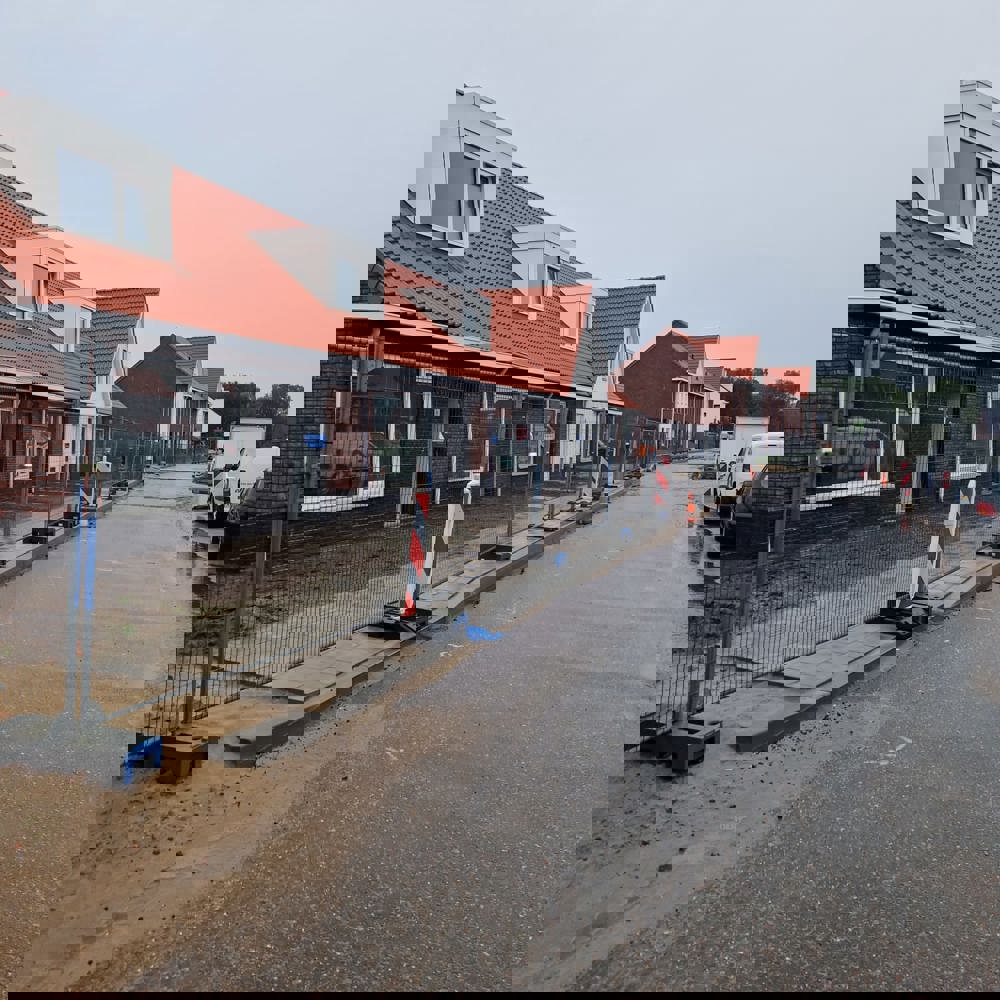 88De1784 F3d7 49E5 9991 42B8af6f0f7c